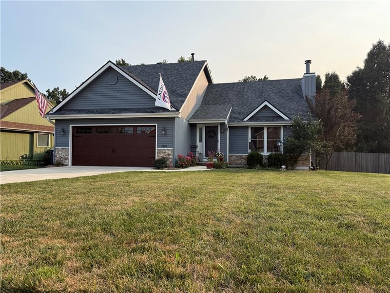 7328 Corrington Ave, Kansas City, MO 64119