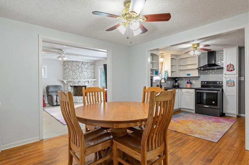 6322 Lowell Ave, Merriam, KS 66202