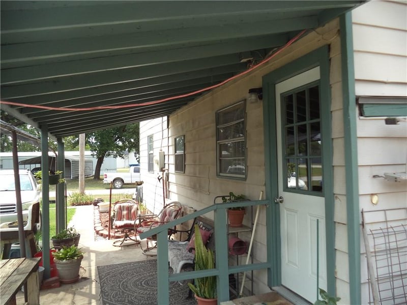 106 Franklin St, Elk City, KS 67301