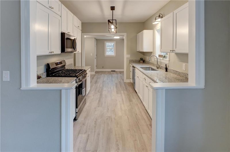 5406 Lamar Ave, Mission, KS 66202