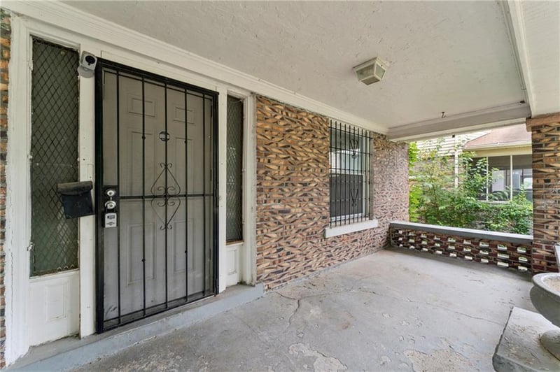 3341 Agnes Ave, Kansas City, MO 64128