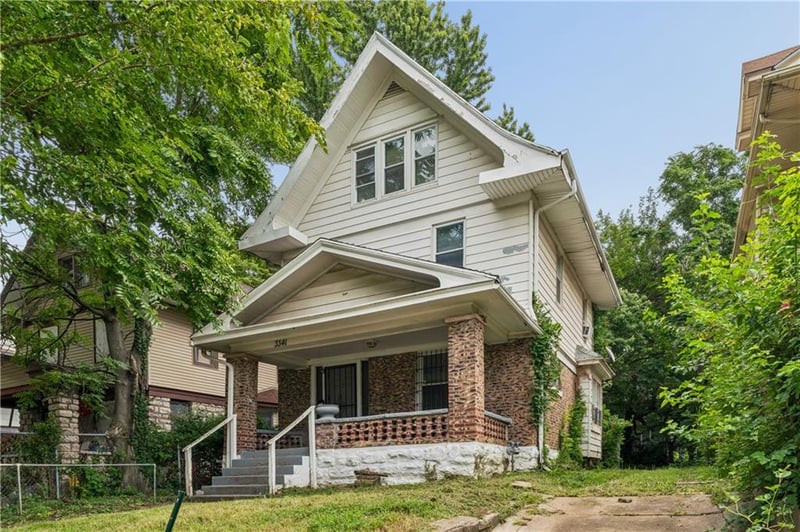 3341 Agnes Ave, Kansas City, MO 64128