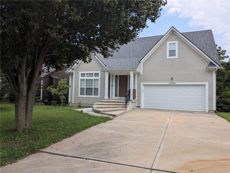 12689 Belford St, Olathe, KS 66061