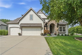 11637 154th St, Overland Park, KS 66221