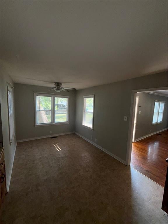 3132 Grand Ave, Parsons, KS 67357