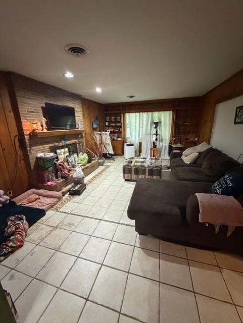 2701 Southeast Trl, St Joseph, MO 64506