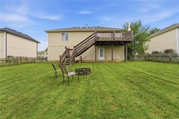 9203 NE 116th Pl, Kansas City, MO 64157