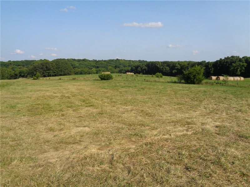 6500 Country Lane Rd, Braymer, MO 64624