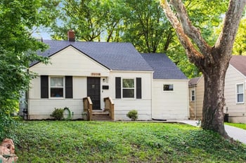 7118 Highland Ave, Kansas City, MO 64131