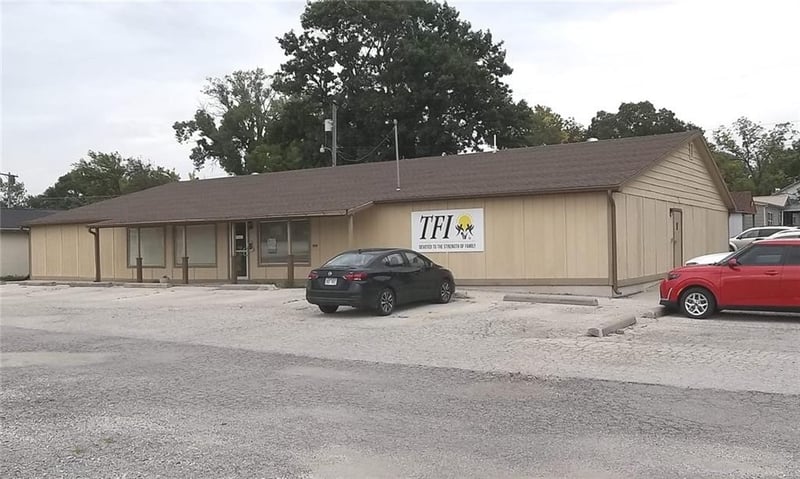 501 State St, Iola, KS 66749