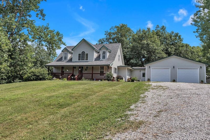 13900 Co Rd 191 Rd, Savannah, MO 64485