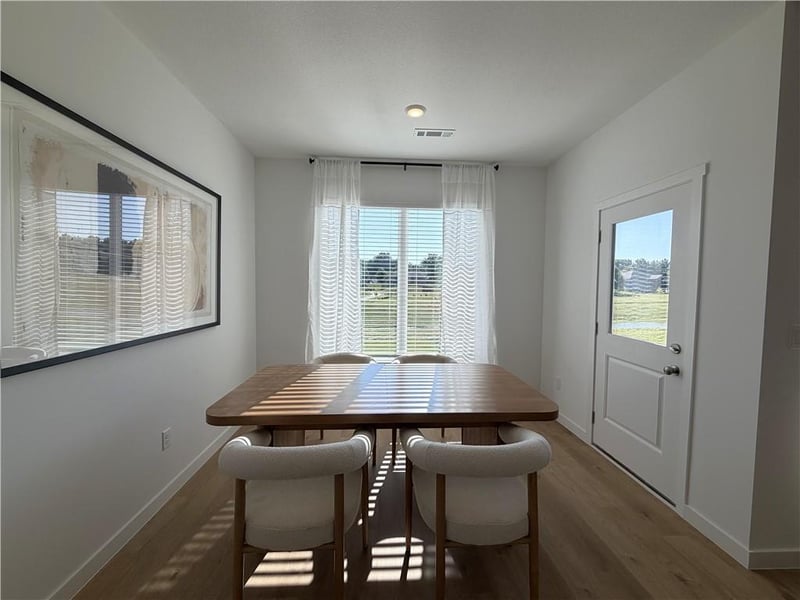 505 SW Edgewood Meadows Dr, Oak Grove, MO 64075