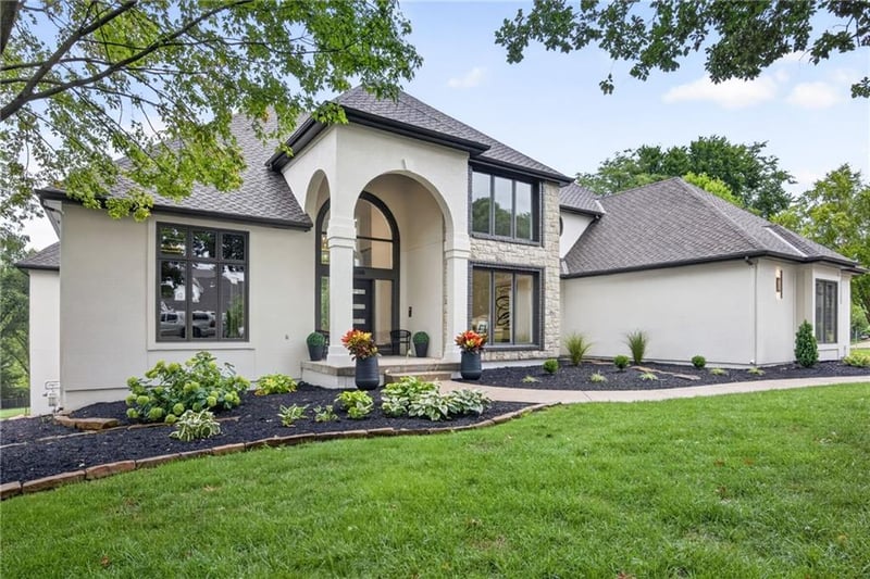 14104 Belinder St, Leawood, KS 66224
