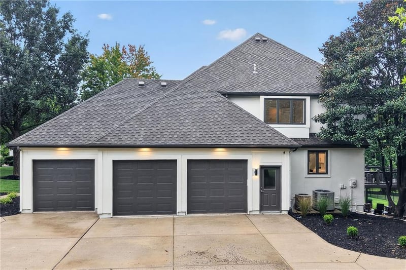 14104 Belinder St, Leawood, KS 66224