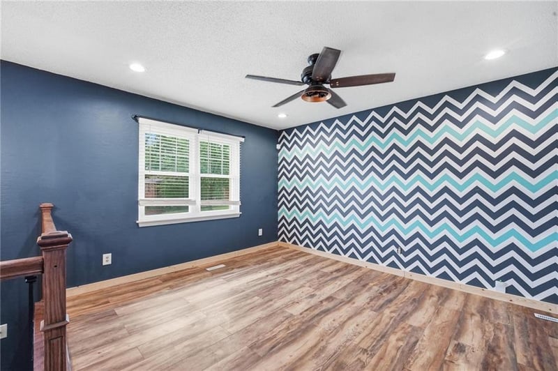 16916 Hart Ave, Independence, MO 64055