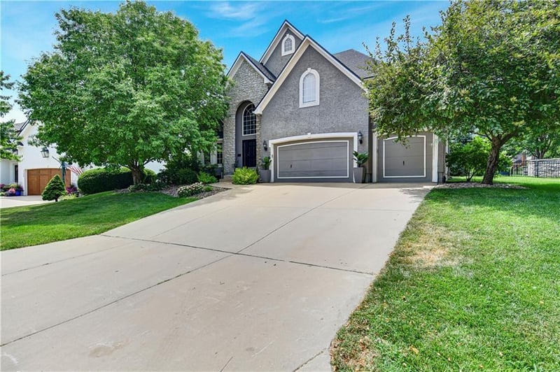 11378 S Cook St, Olathe, KS 66061