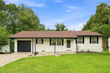 7801 53rd Ter, Kansas City, MO 64119