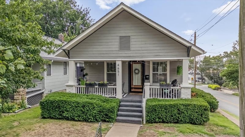 4651 Terrace St, Kansas City, MO 64112