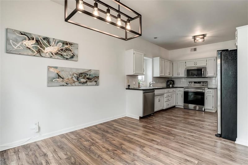 1121 Frontier Dr, Olathe, KS 66062
