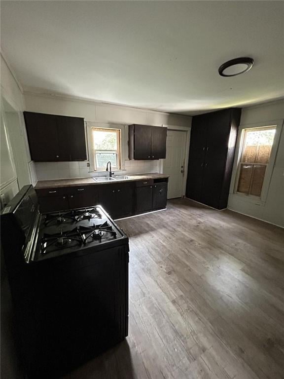 714 2nd St, Webb City, MO 64870