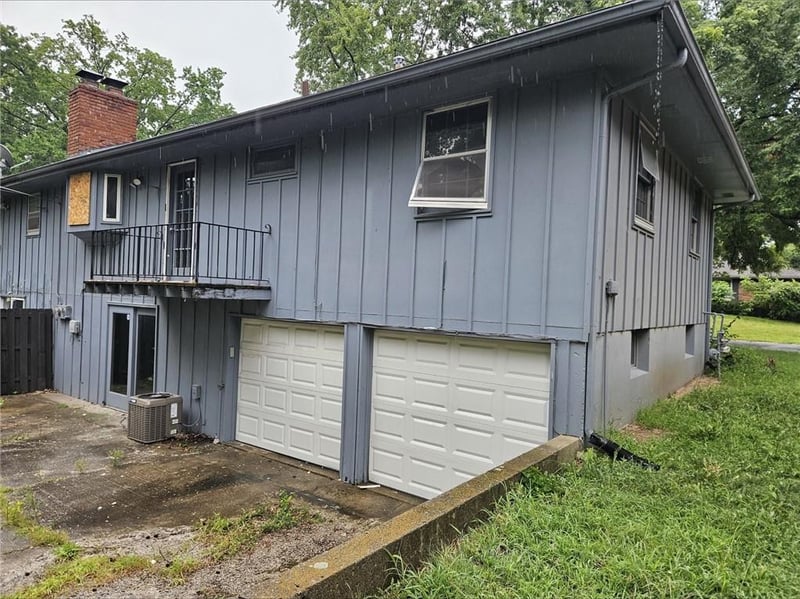 15010 46th St, Independence, MO 64055