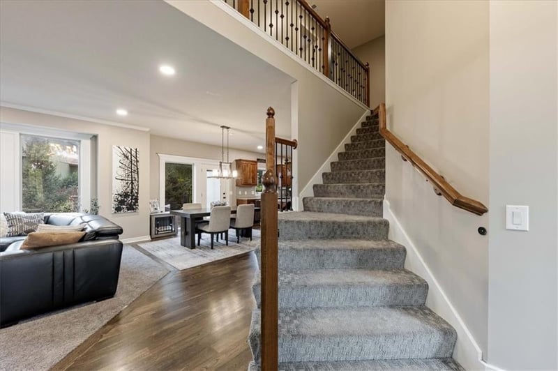 1222 Wiltshire Blvd, Raymore, MO 64083