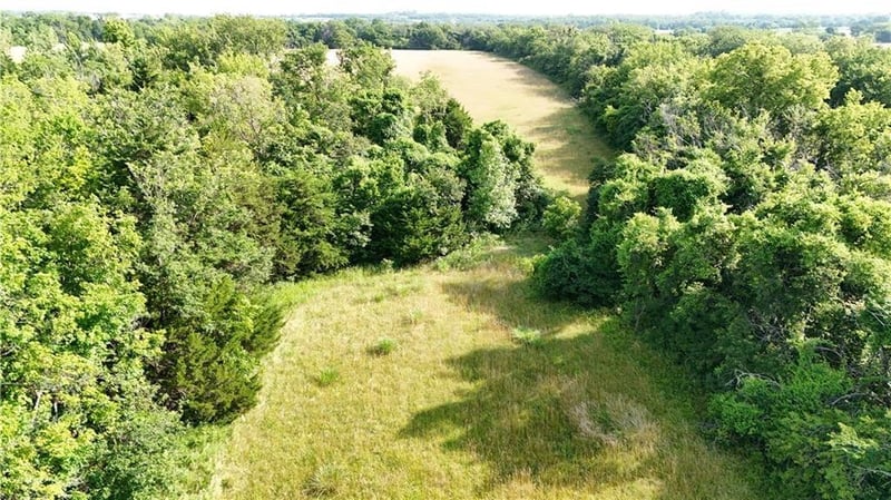 Hackberry Rd, Fort Scott, KS 66701