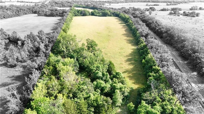 Hackberry Rd, Fort Scott, KS 66701