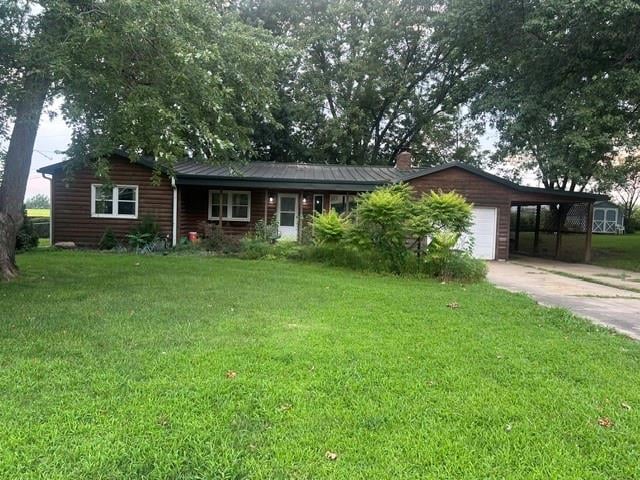 307 Westview Rd, Mclouth, KS 66054