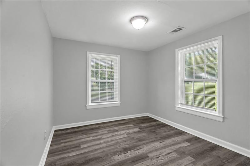 4123 Cleveland Ave, Kansas City, MO 64117