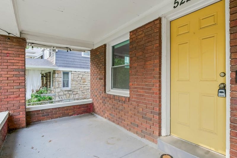 5225 Brookwood Ave, Kansas City, MO 64130