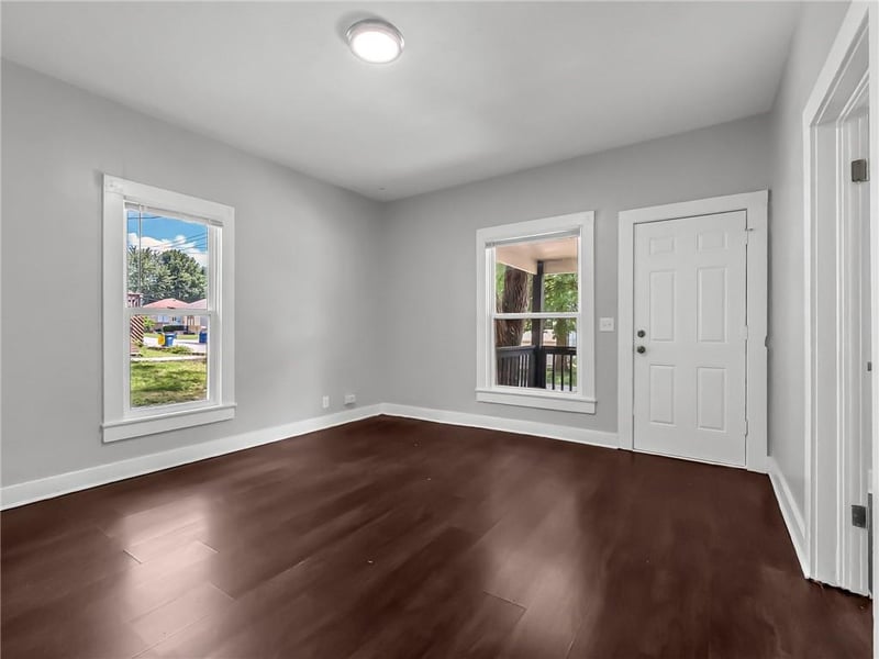 510 Grover St, Liberty, MO 64068