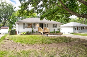 413 88th Ter, Kansas City, MO 64155