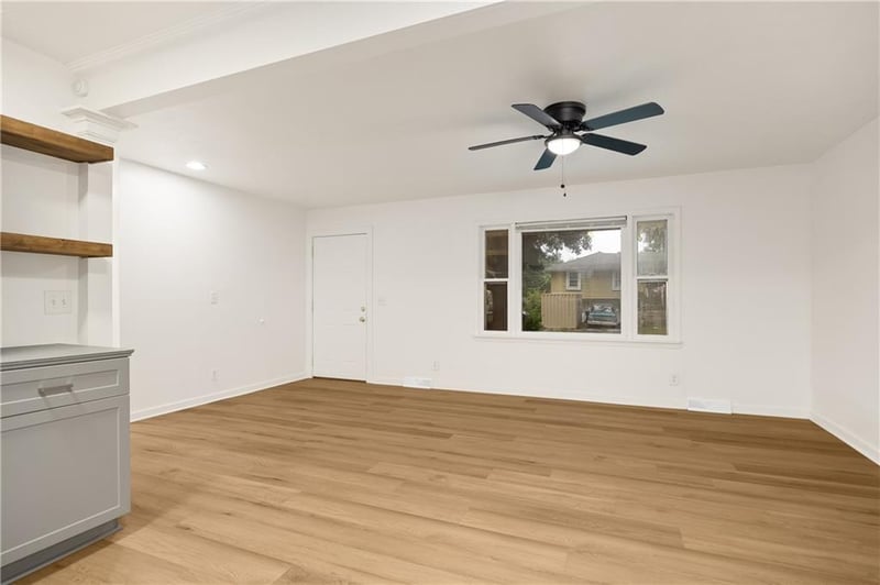 413 88th Ter, Kansas City, MO 64155