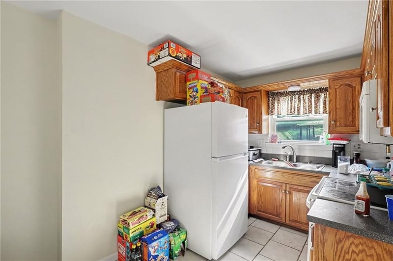 5604 50th St, Kansas City, MO 64119