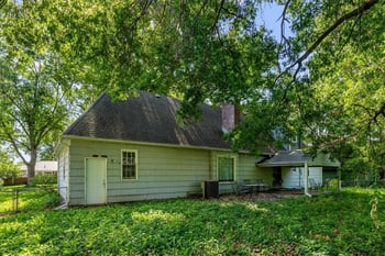 5206 Spring Ave, Kansas City, MO 64133