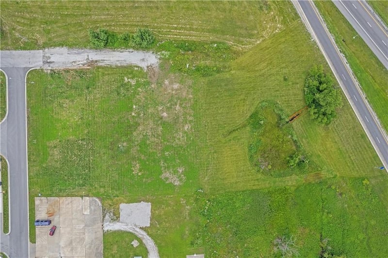 219th St, Peculiar, MO 64078