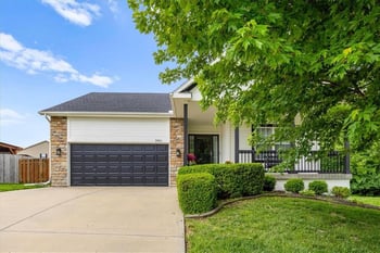 3901 Old Stagecoach Rd, Kansas City, MO 64154