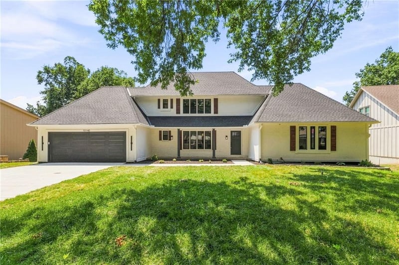 10140 Mackey St, Overland Park, KS 66212