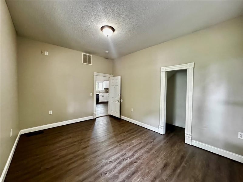 605 Harmon St, St Joseph, MO 64504