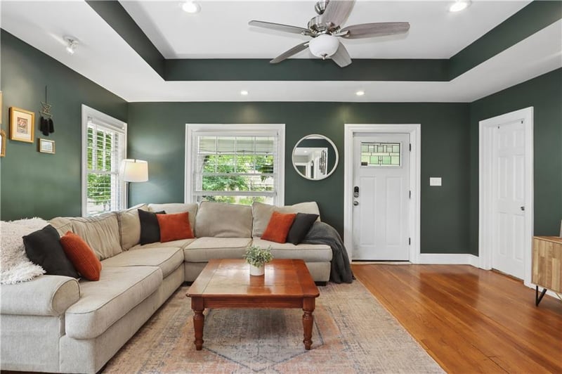 5739 Harrison St, Kansas City, MO 64110