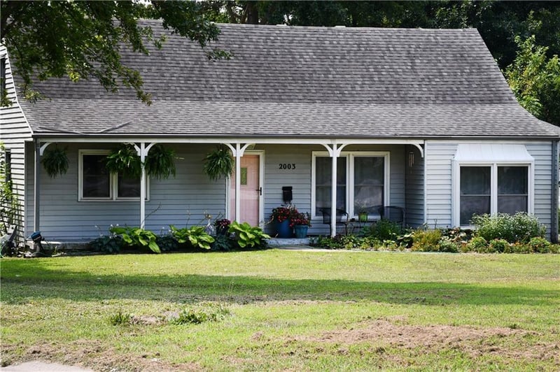 2003 60th Ter, Gladstone, MO 64118