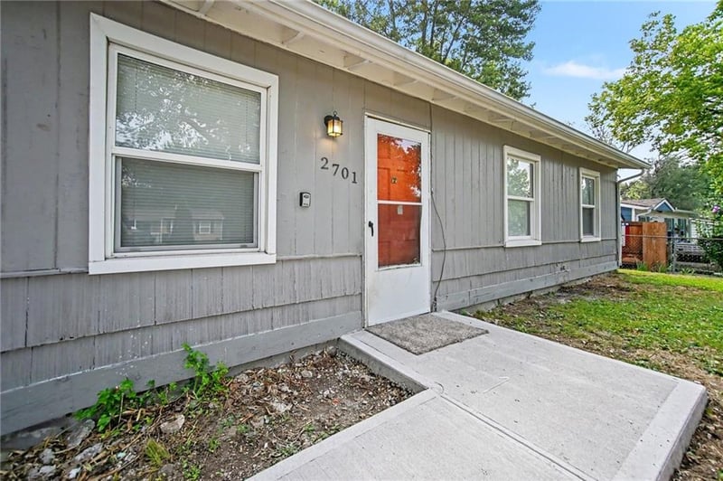 2701 48th Ter, Kansas City, KS 66106