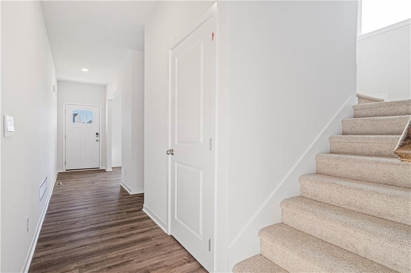 19711 201st St, Spring Hill, KS 66083