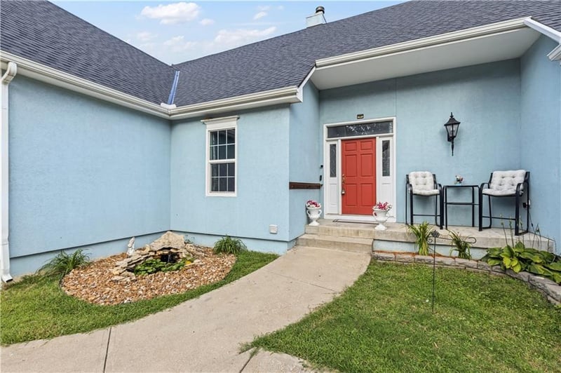 7407 Marion Ave, Kansas City, MO 64133