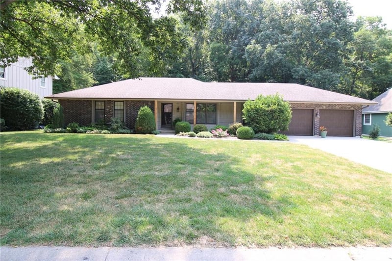 103 59th Pl, Kansas City, MO 64118