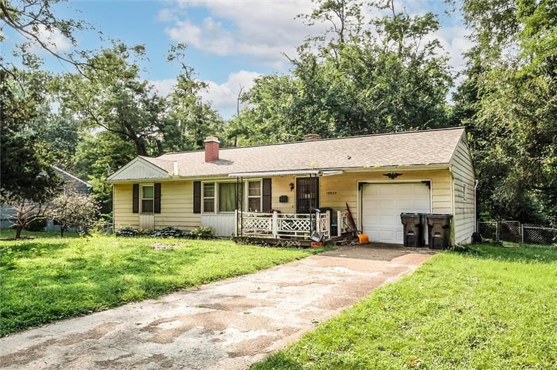 10905 E 62nd Ter, Raytown, MO 64133