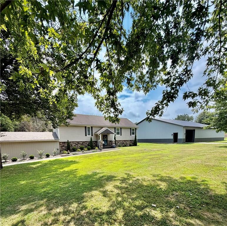 14309 Anchor Ave, Liberty, MO 64068