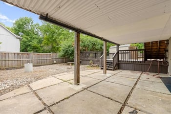 9601 127th Ter, Overland Park, KS 66213