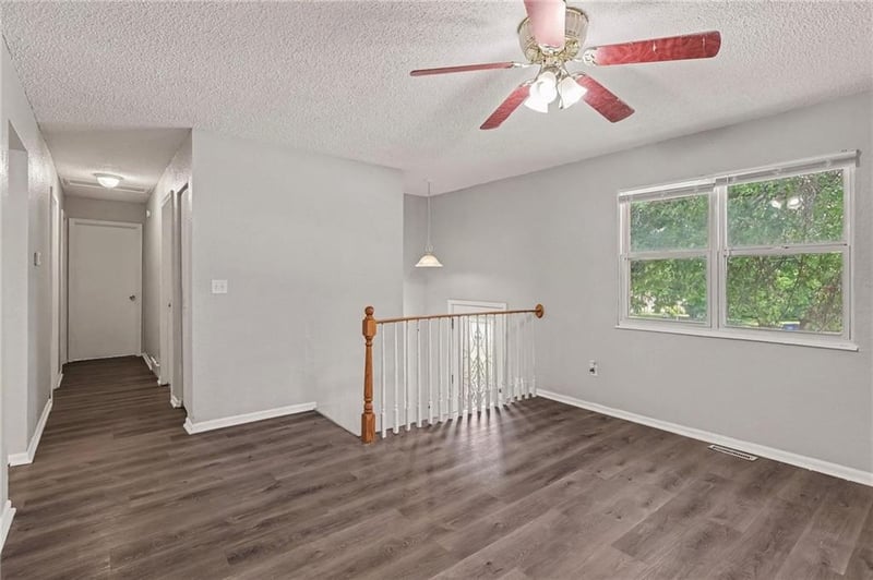 1110 R D Mize Rd, Grain Valley, MO 64029